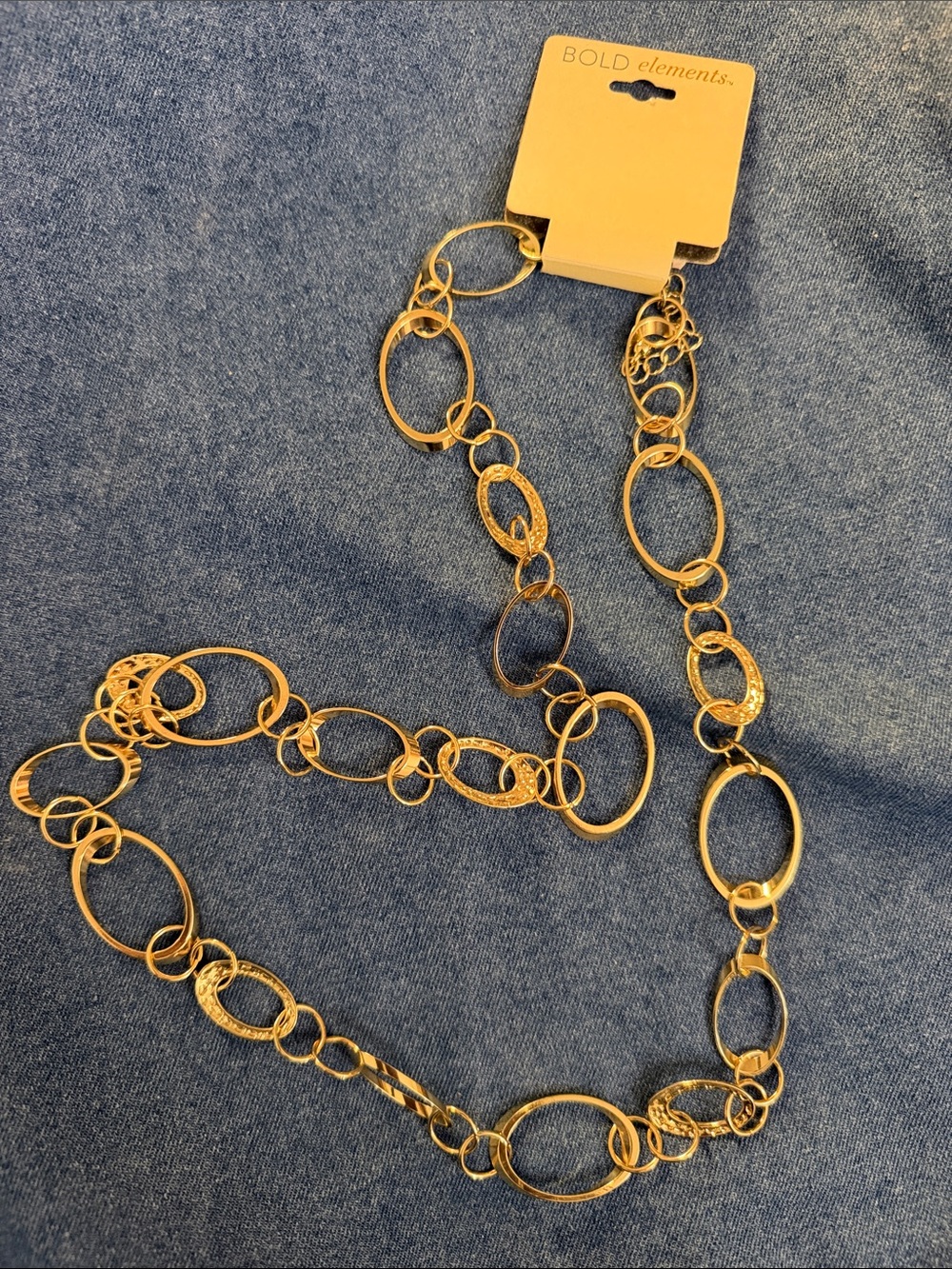 BOLD elements Shiny Gold Multi-Oval Necklace